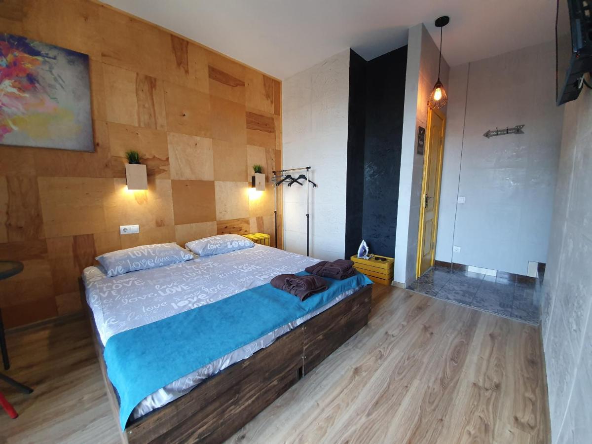 Посуточно Апартаменты Ивано-Франковск 602 Bagian luar foto